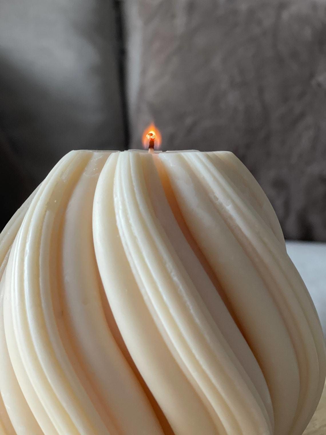 Wave candle for silicone mold 3D print model_3