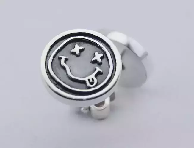 Nirvana stud earrings