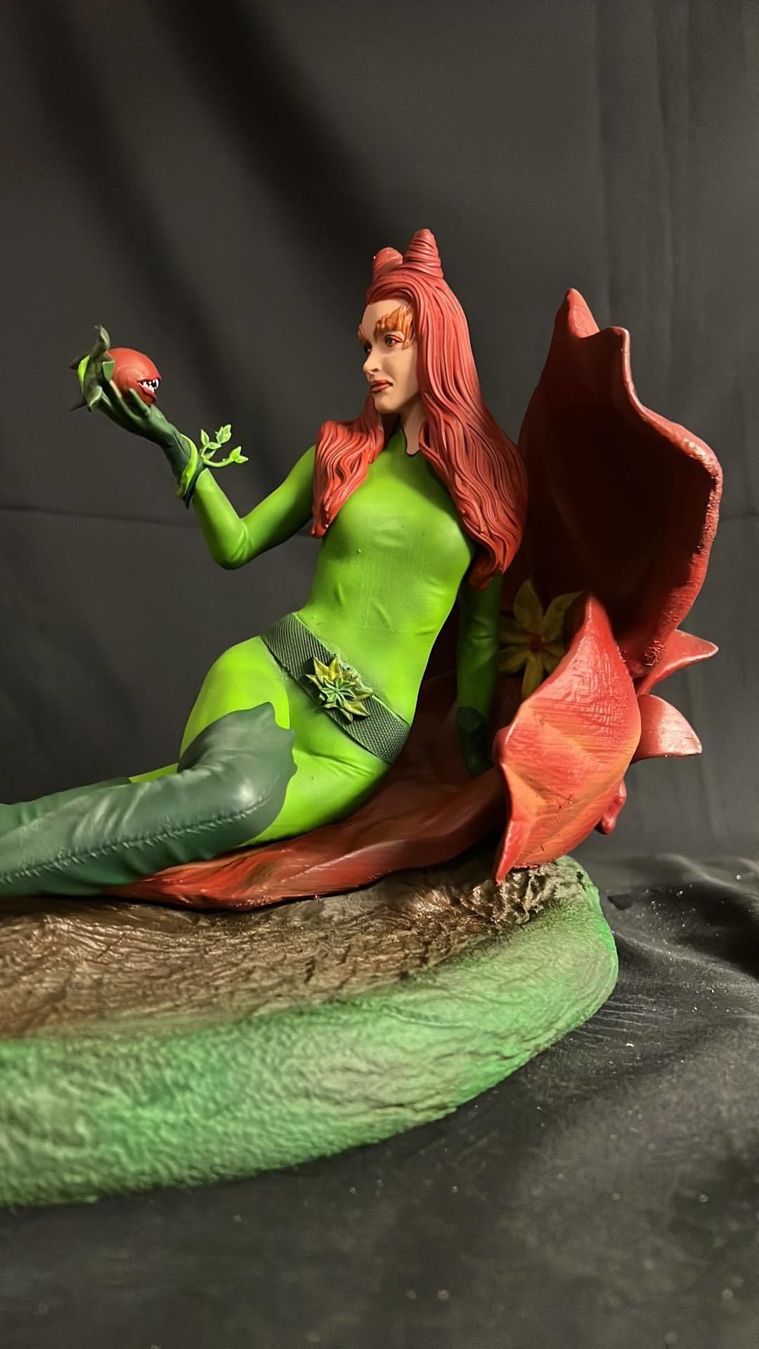 Poison Ivy  3D print model_15