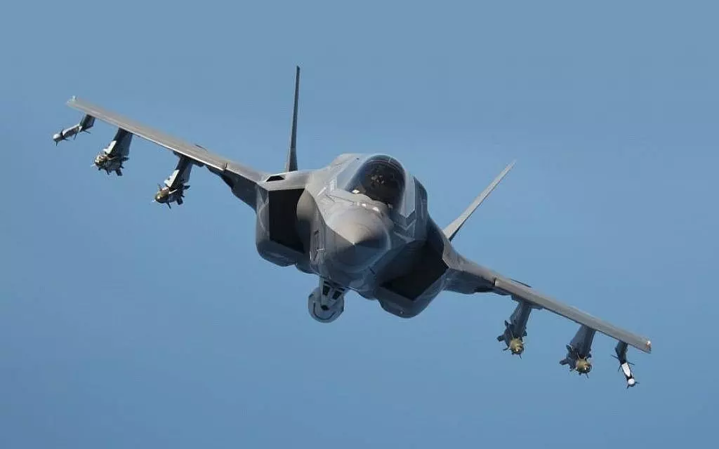 F-35 jet fighter bomber 3D model_0