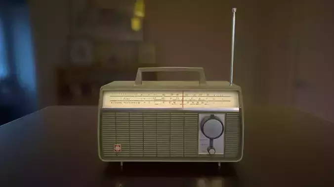 Vintage plastic radio - National Radiosonic RL-318