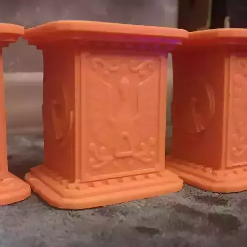 Peanas de los 5 caballeros de bronce  3D print model