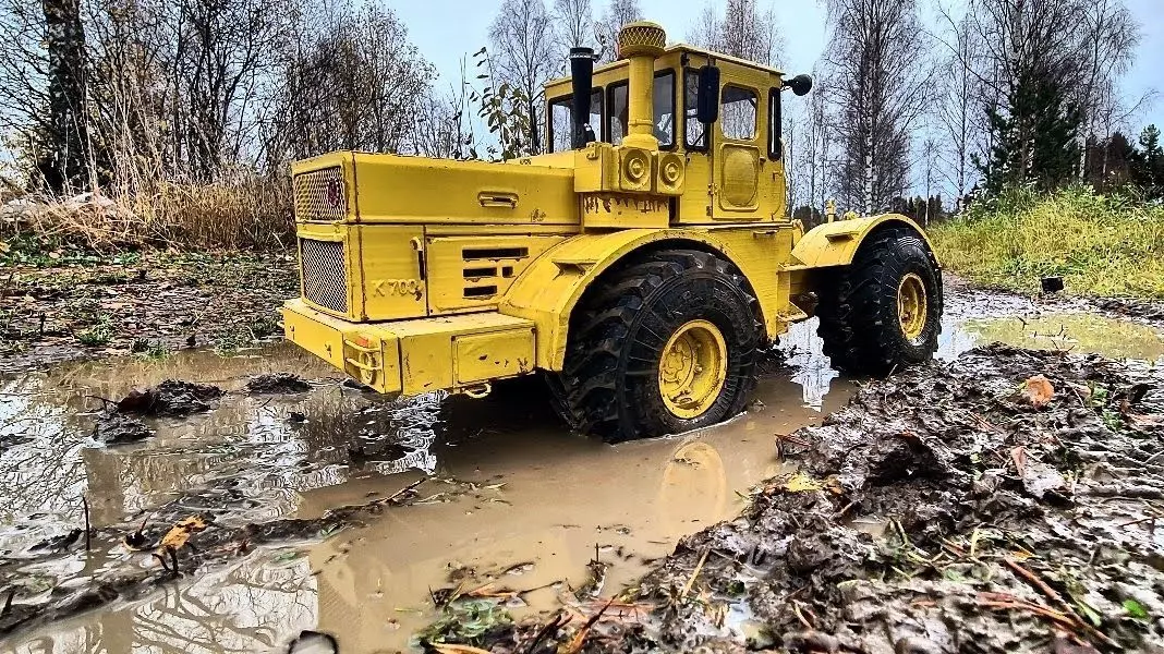 rc kirovets k700 tractor mudrunner snowruner 10 scale 3D print model