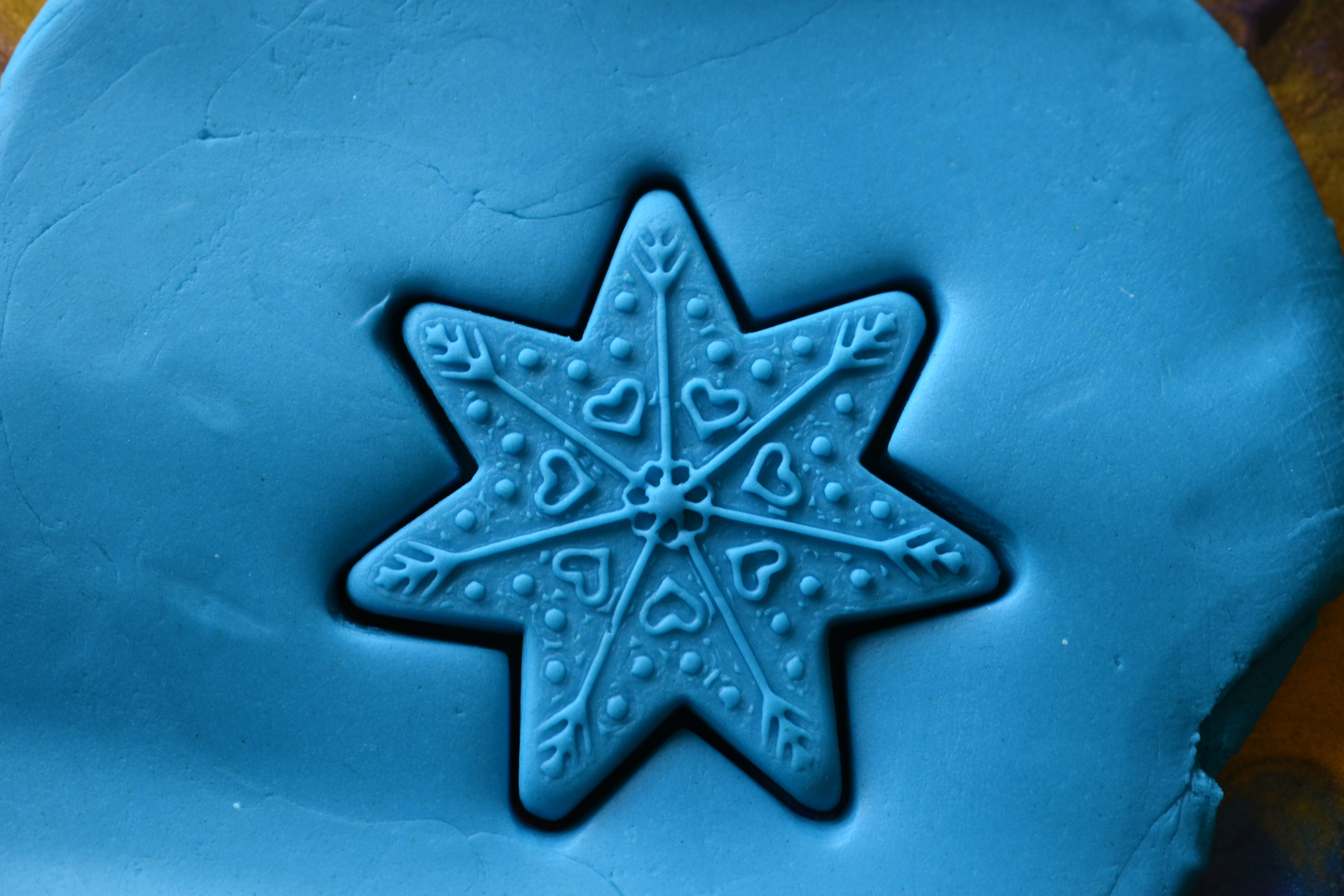 Cookie Cutter - Star with arrows and  hearts  3D print model_2
