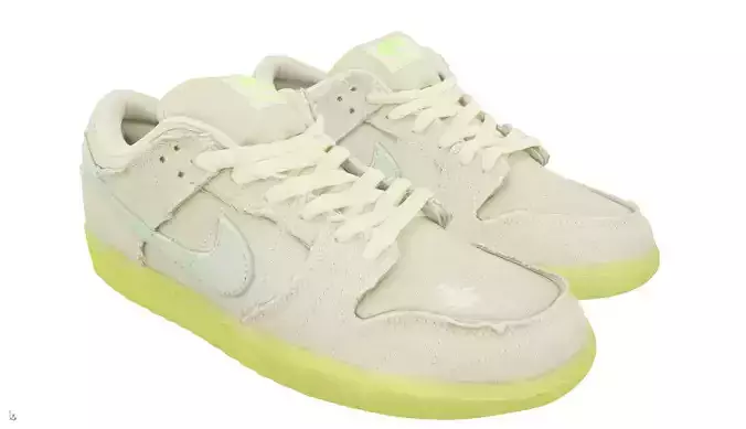 Nike SB Dunk Low Mummy shoes
