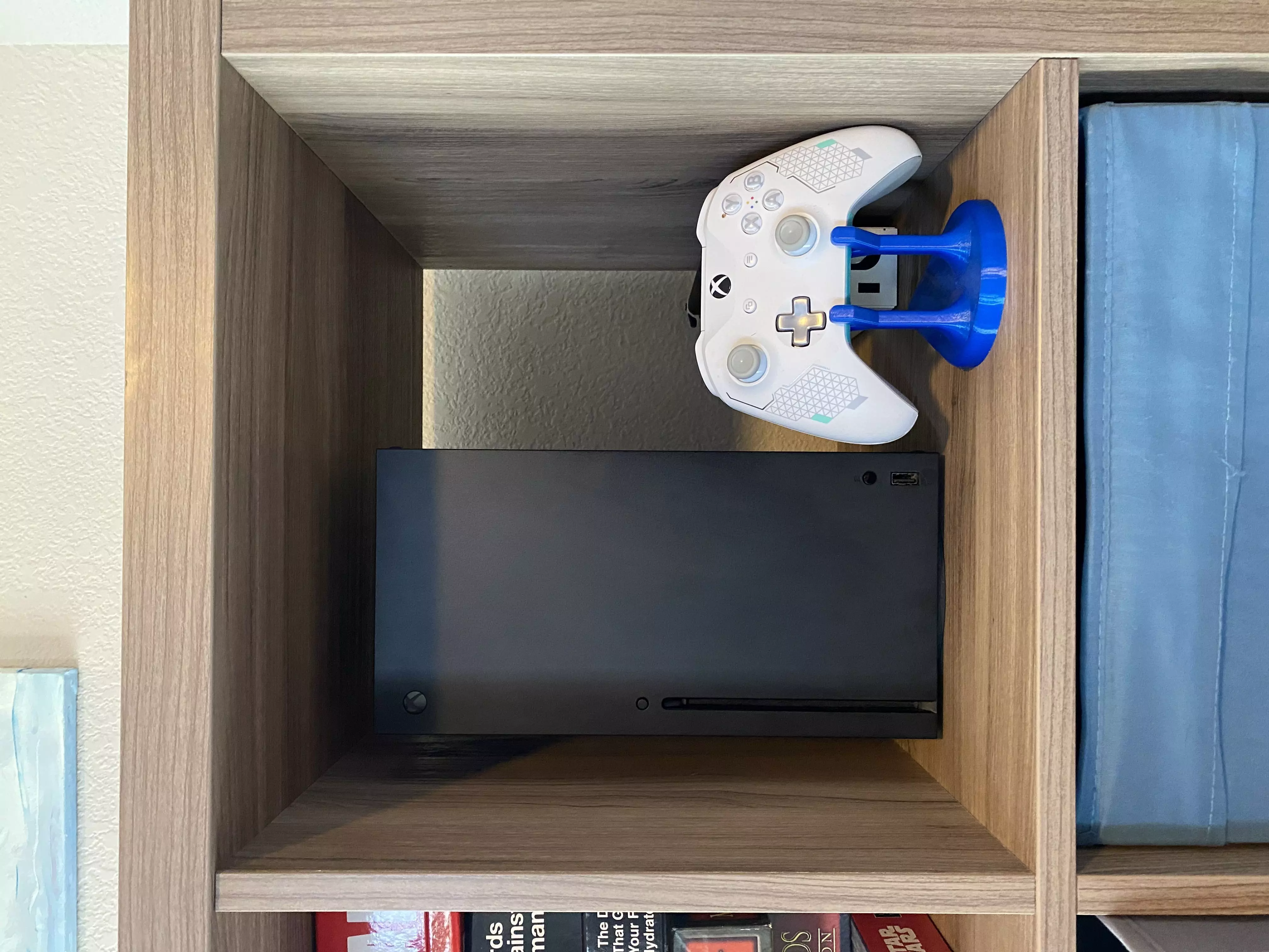 Gaming Controller Stand 3D print model_0