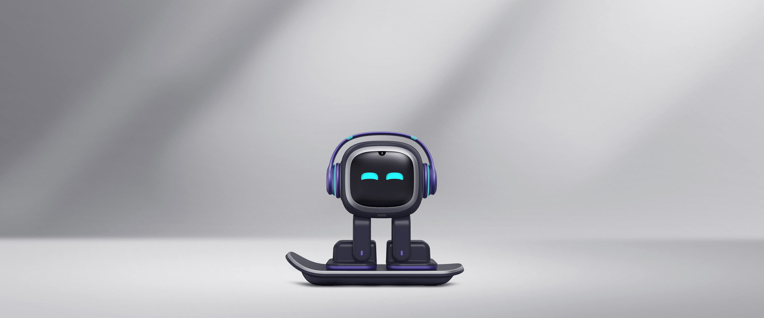 Robot Emo Low-poly 3D model_5