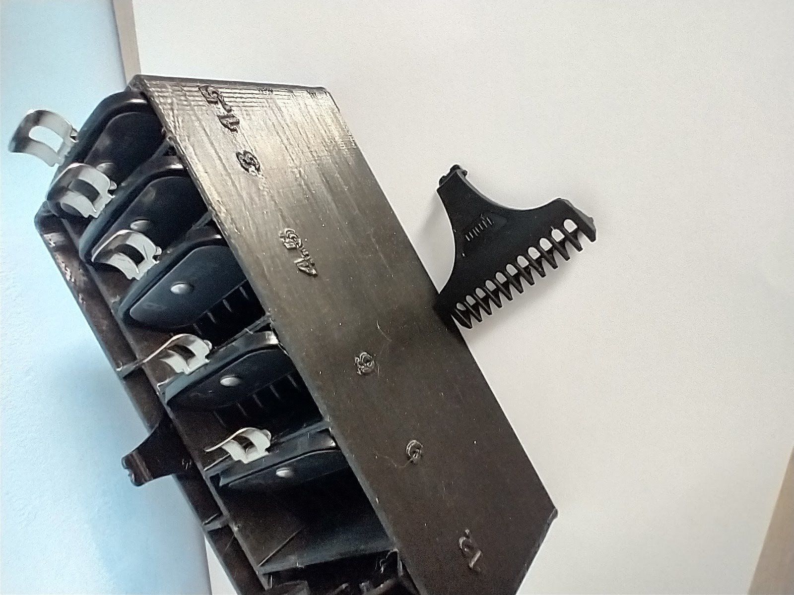 Comb Organizer 9 Storage Case Rack Holder for Hair Clipper 3D print model_28