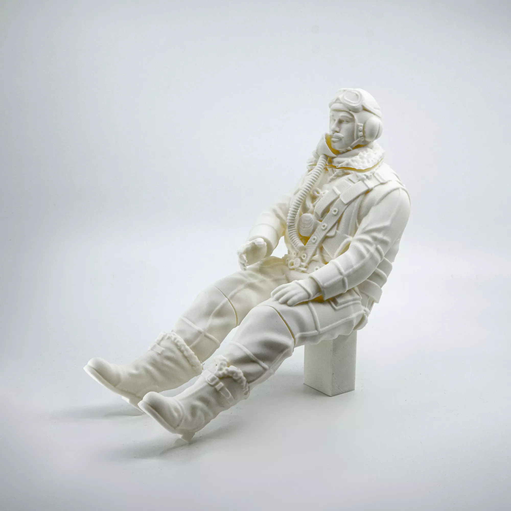 Vintage RAF Airman  3D print model_0