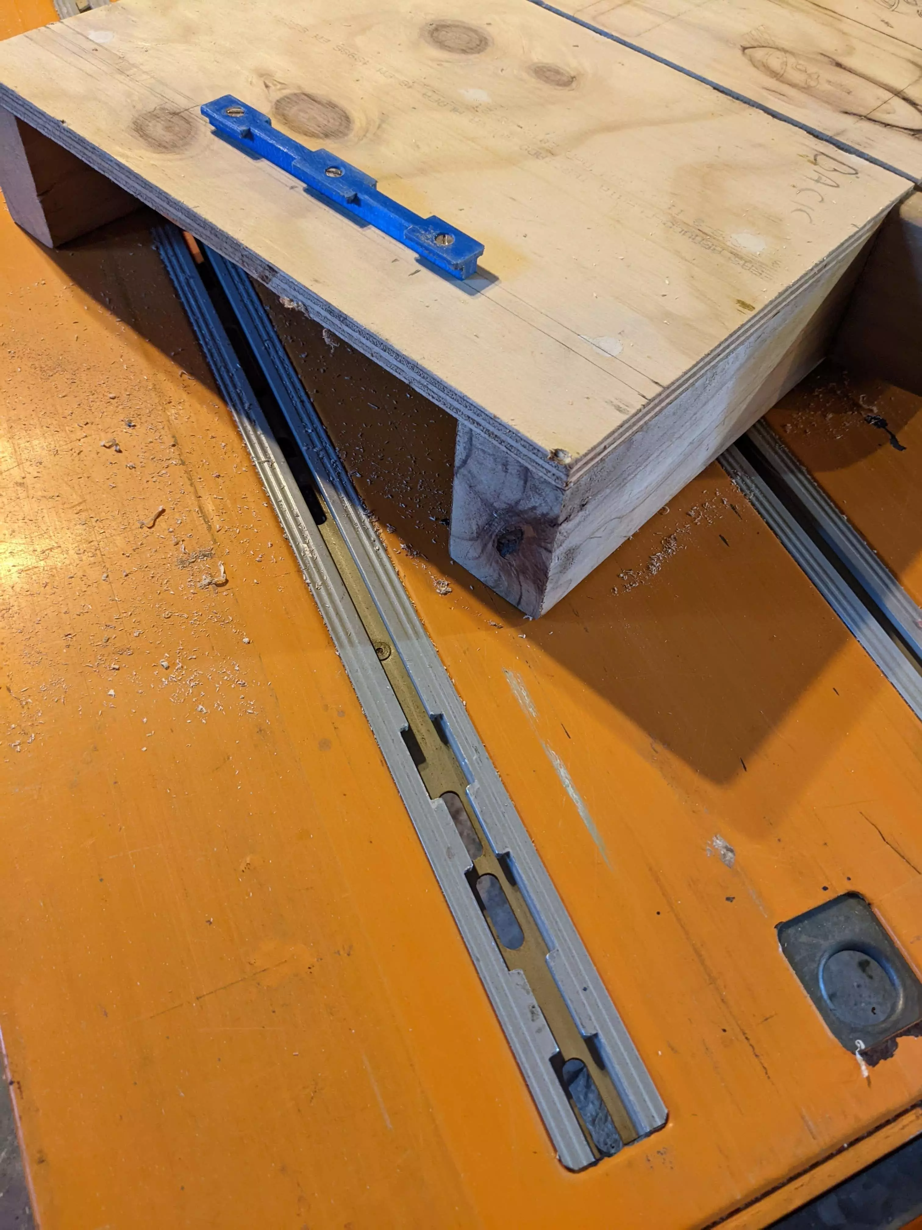 Triton 2000 Work Bench Rail 3D print model_0