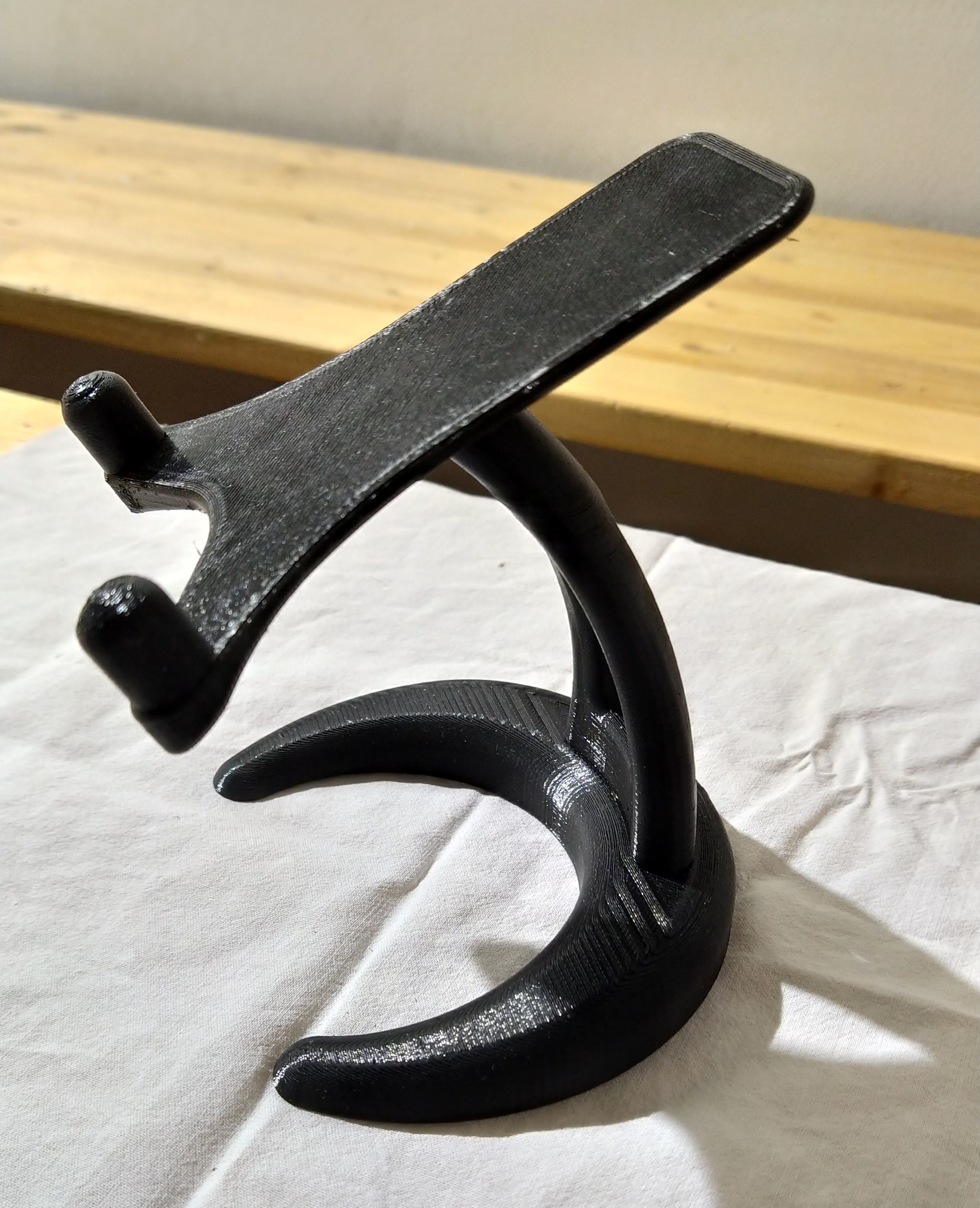 Pedestal ipad stand 3D print model_23