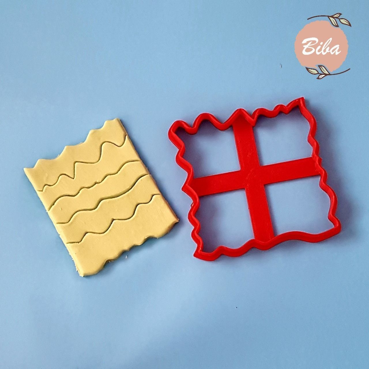 SQUARE WITH A WAVY POLYMER CLAY EDGE CUTTER 3D print model_1