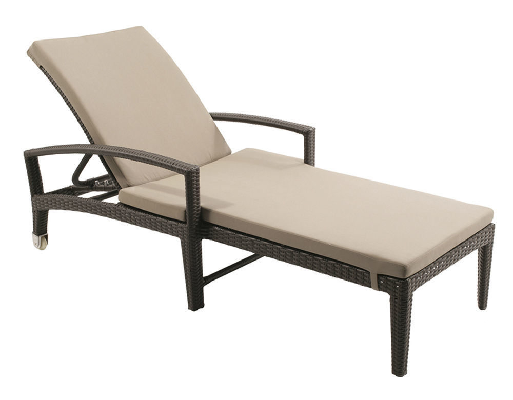 016 DALLAS SUNBED Low-poly 3D model_13