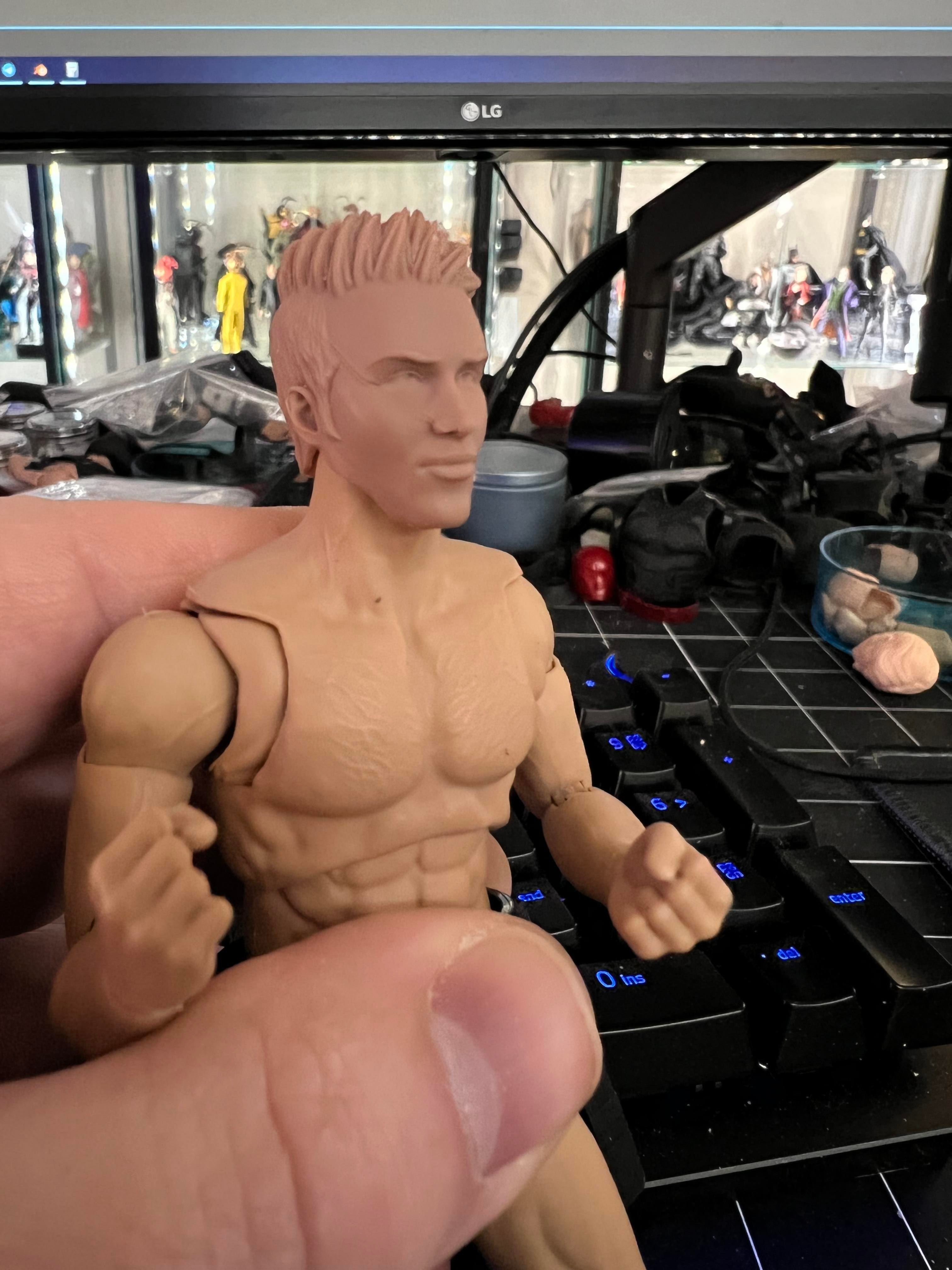 One12Scale Shadowman Head and Weapon Kit 3D print model_1