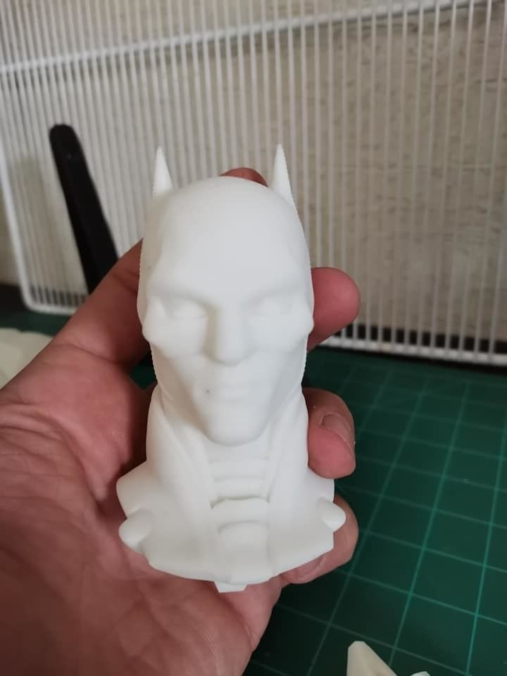The Batman statue 3D print model_12
