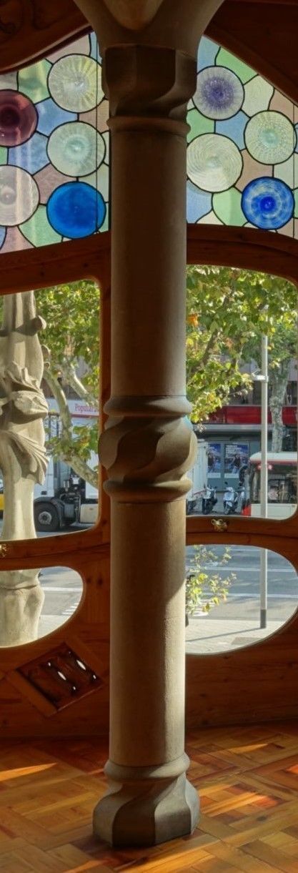 Column - Casa Batllo main room - Gaudi 3D model_11