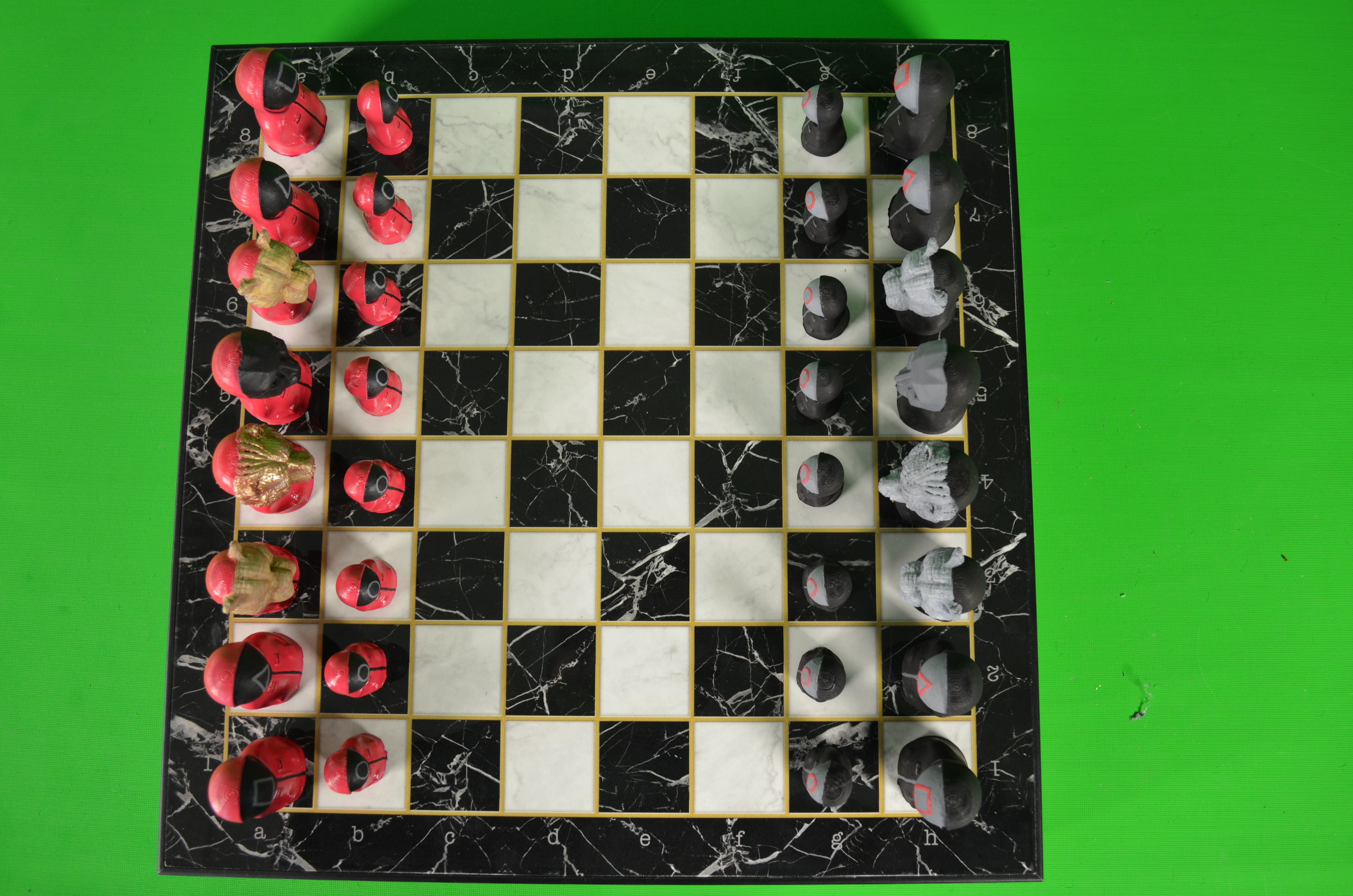 Squid Game Characters Chess Set-Squid Game Vip Mask Chess Set 3D print model_6
