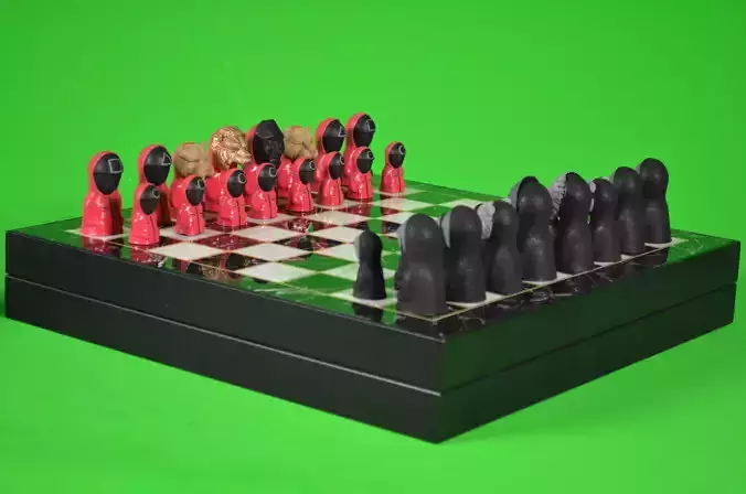 Squid Game Characters Chess Set-Squid Game Vip Mask Chess Set 3D print model