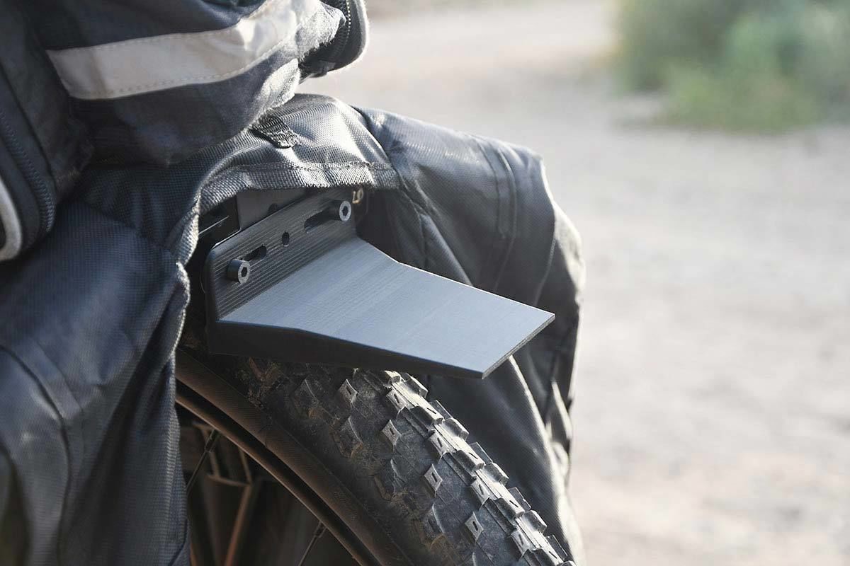 Bicycle Back Luggage Carrier Mudguard 3D print model_12