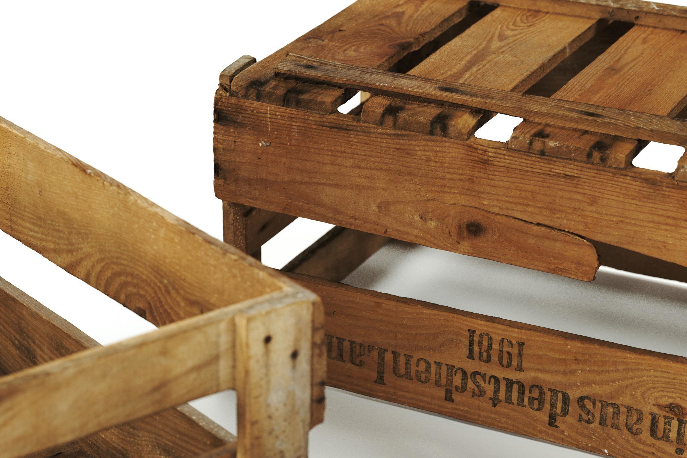 POLYPASTA - Wooden box 03 3D model_5