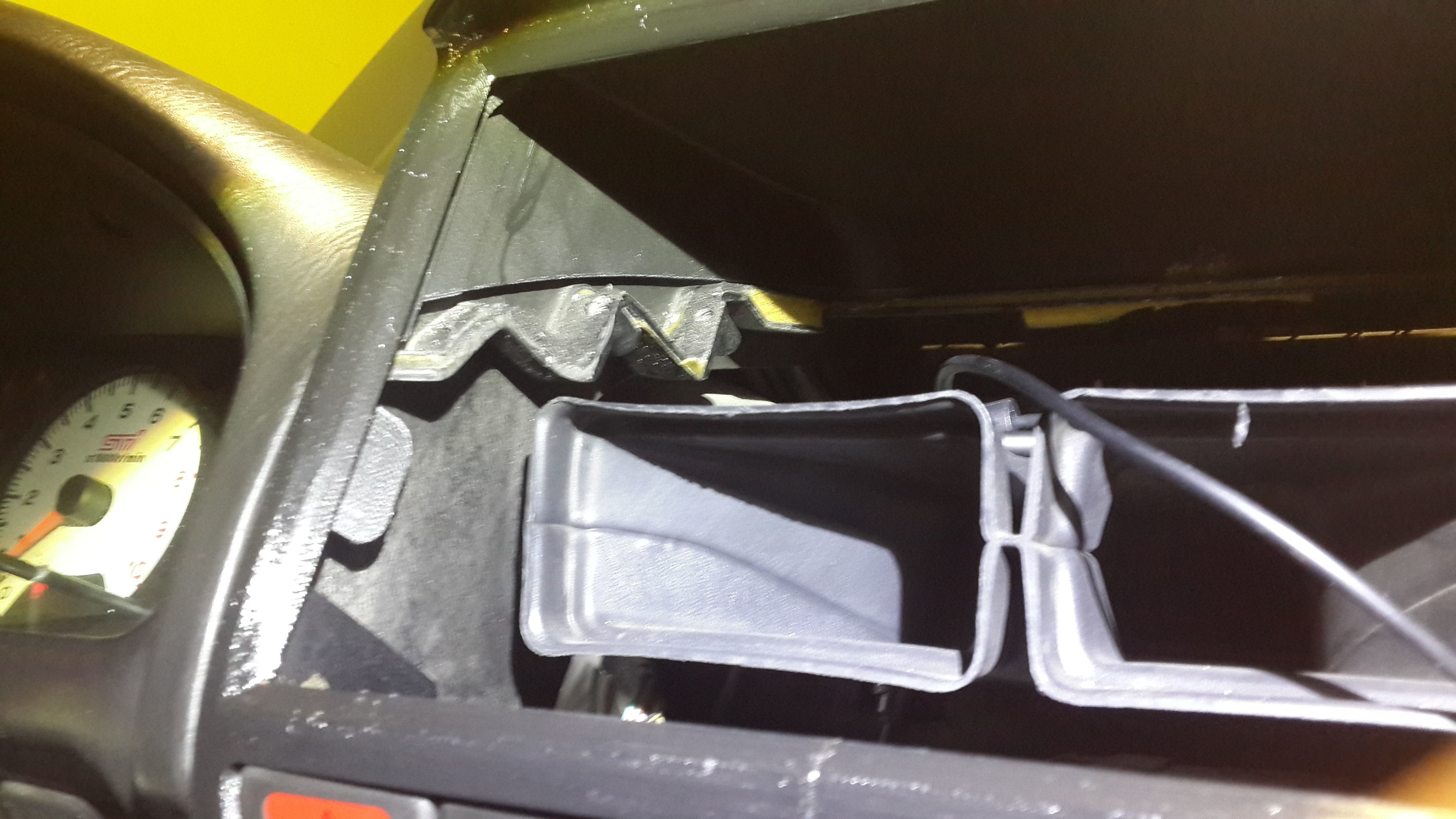 Subaru Impreza center pod housing for LCD screen 3D print model_19
