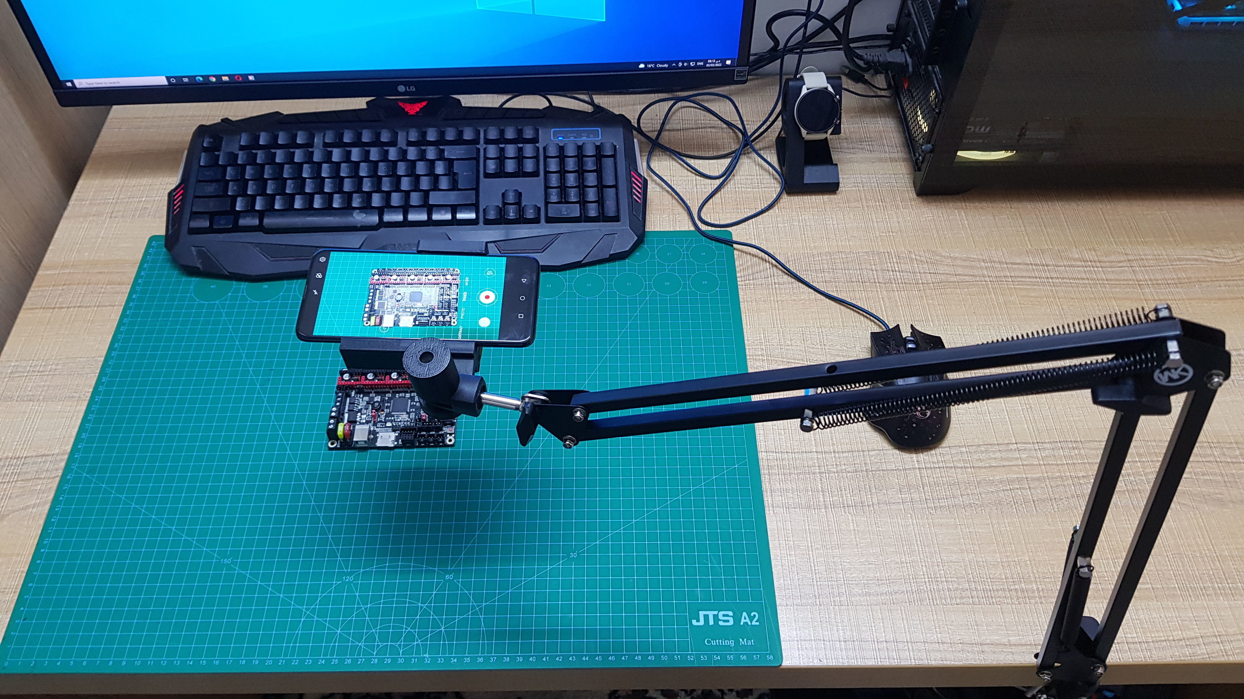 CONVERT MIC STAND INTO PHONE STAND 3D print model_7