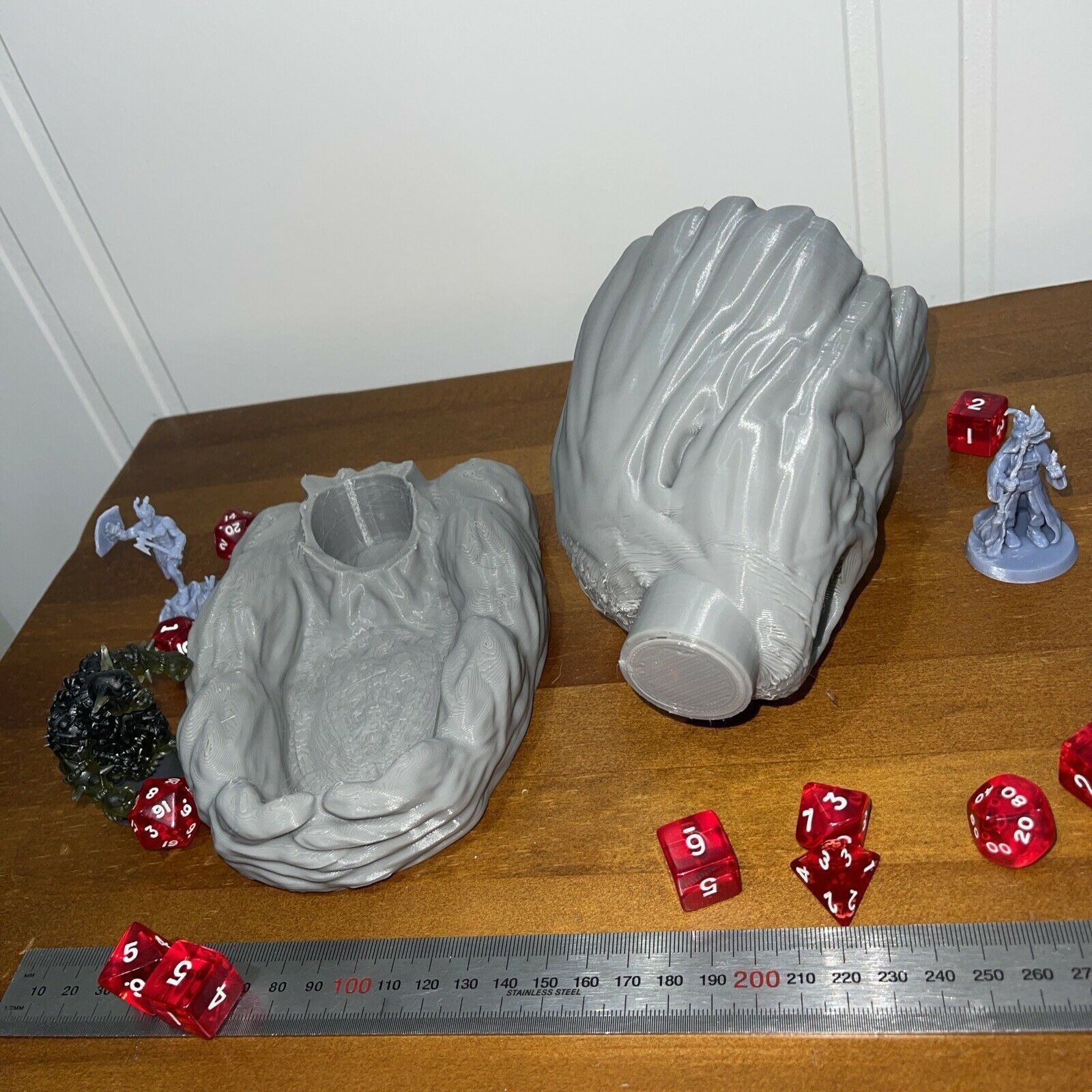 Groot inspired Dice Tower  - Dice Roll 3D print model_10
