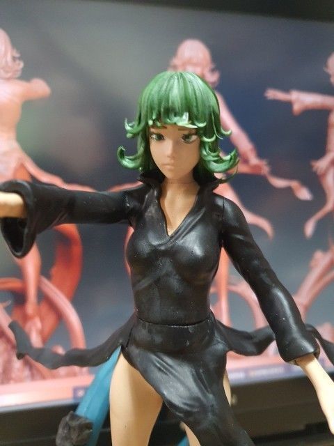 tatsumaki statue of woman holding sword 3D print model_6