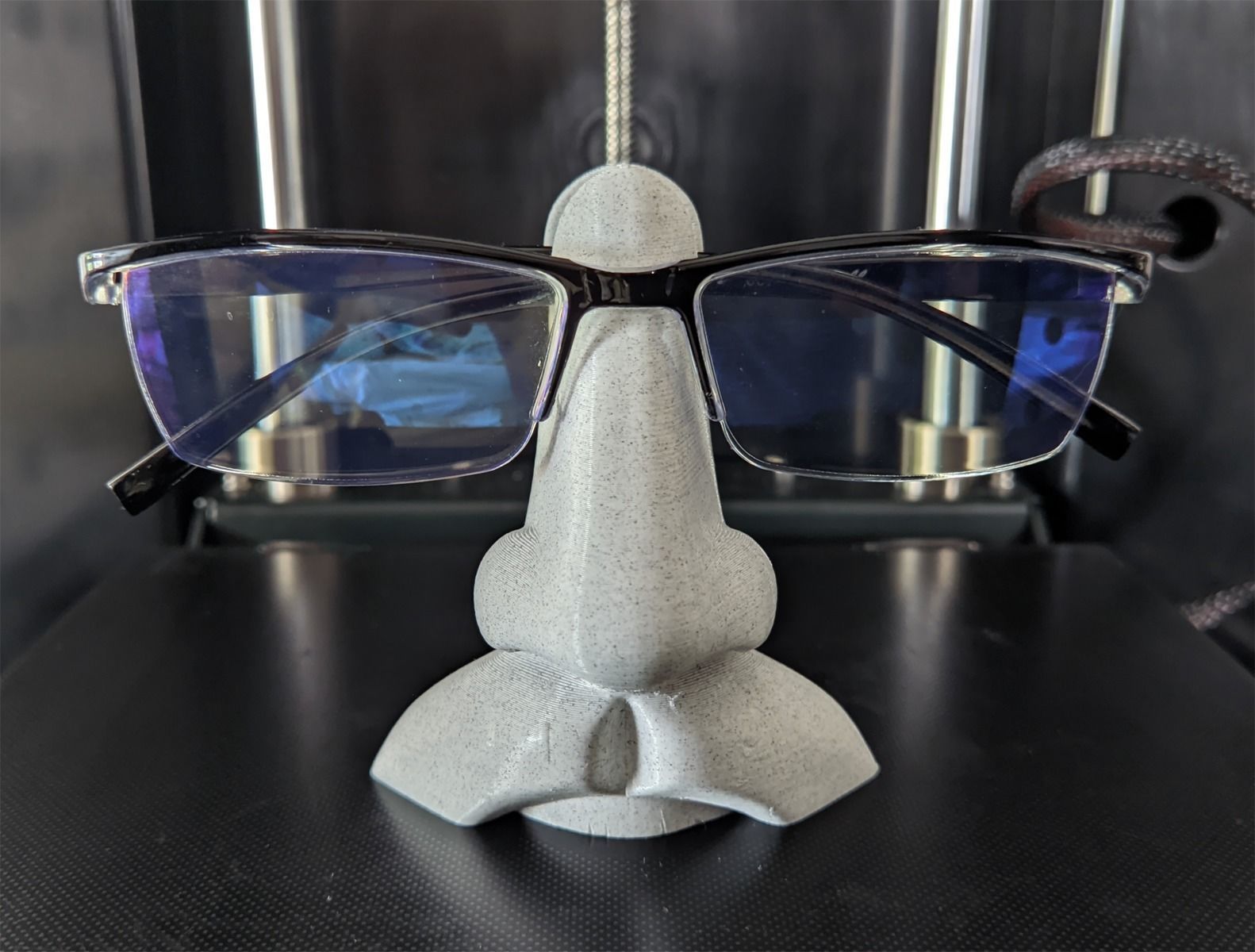 Printable Eyeglass Pen Holder 3D print model_11