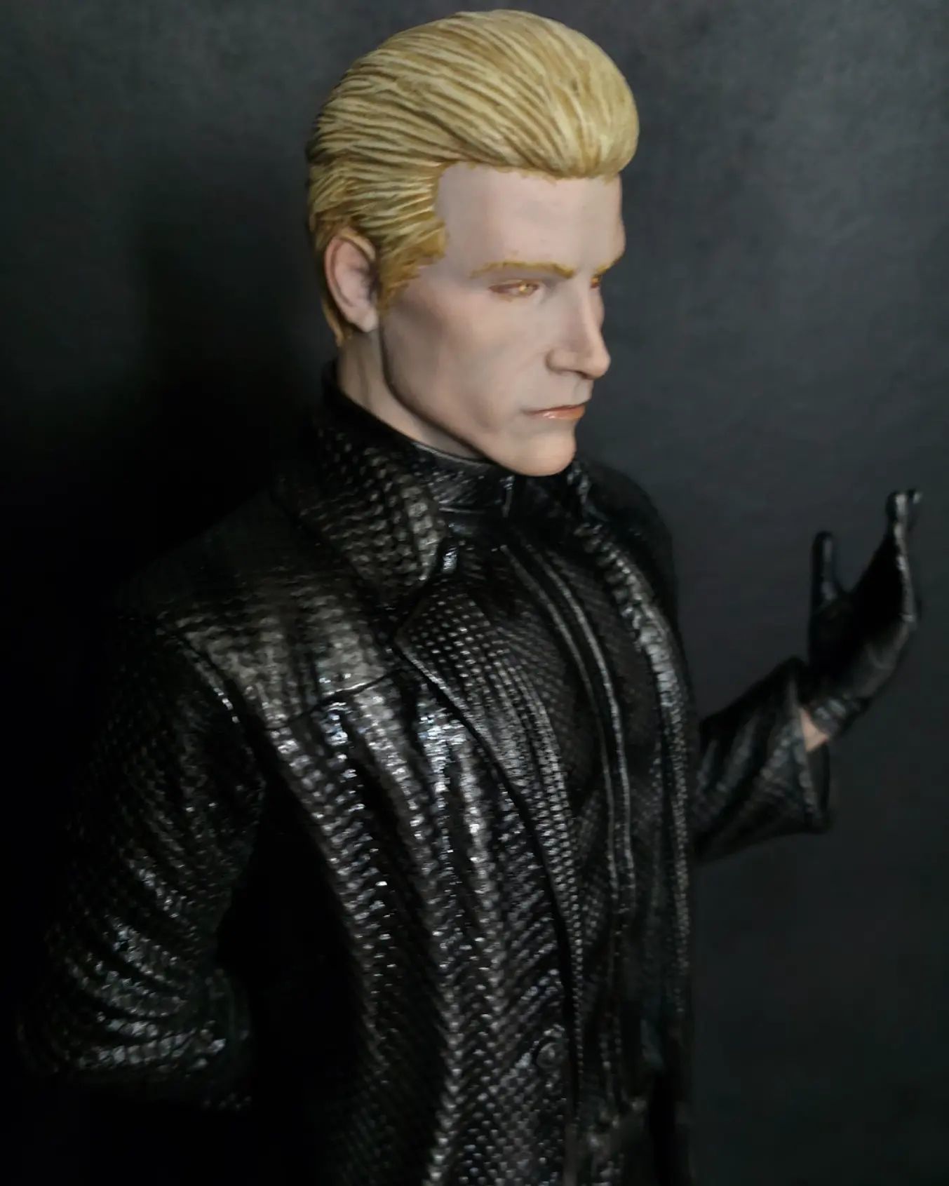 Wesker Resident Evil 5 3D print model_4