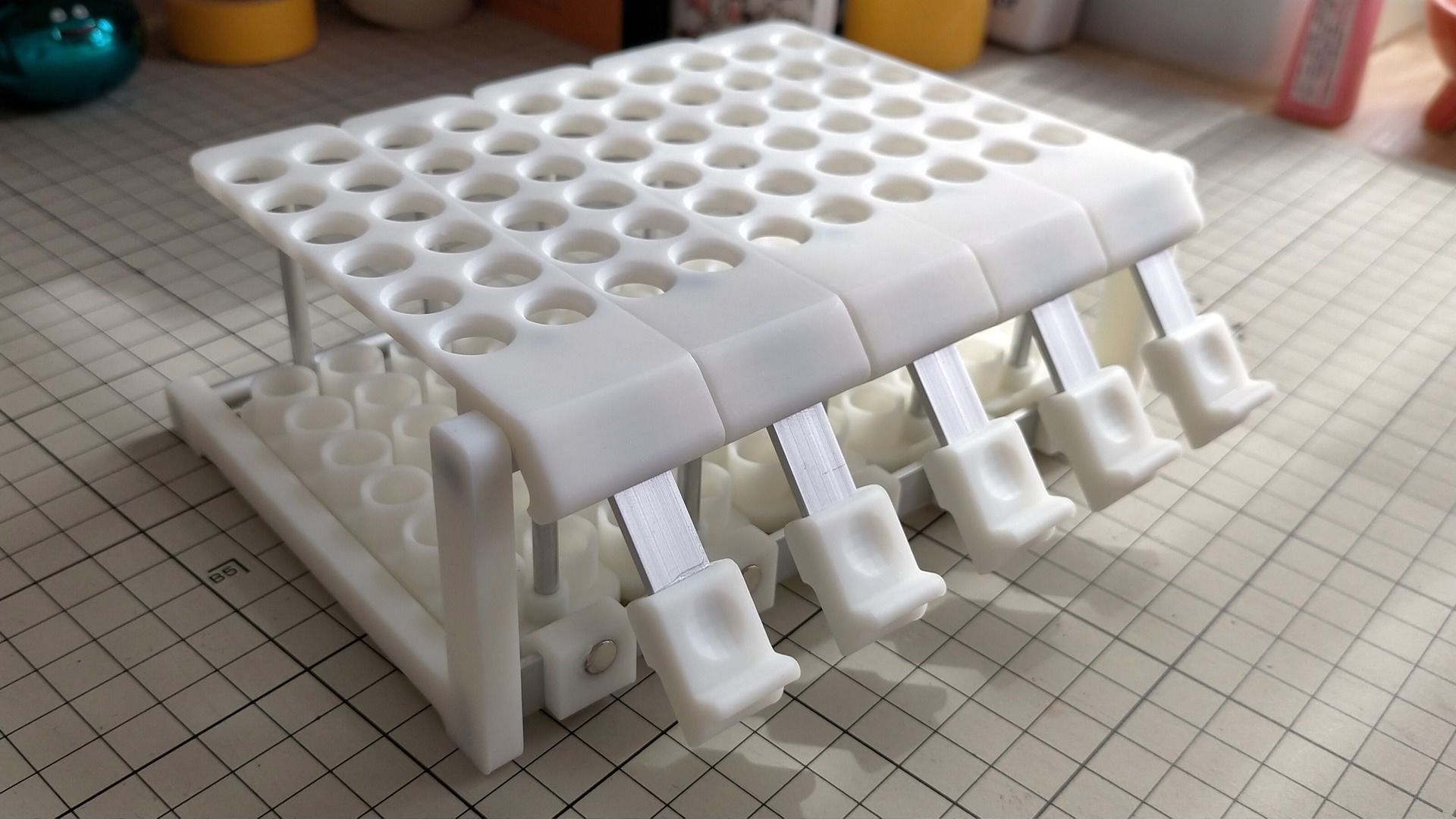 Color pencil stand 3D print model_6