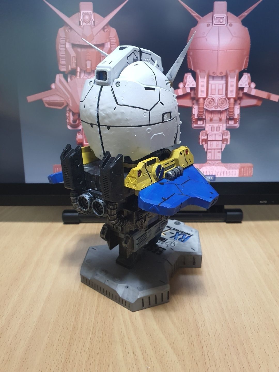 rx-78-7-gundam-bust-1 gundam statue 3D print model_4