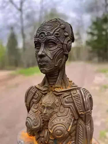 Biomechanical bust