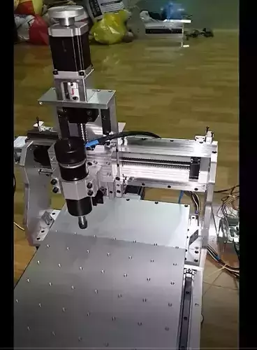MACHINE CNC