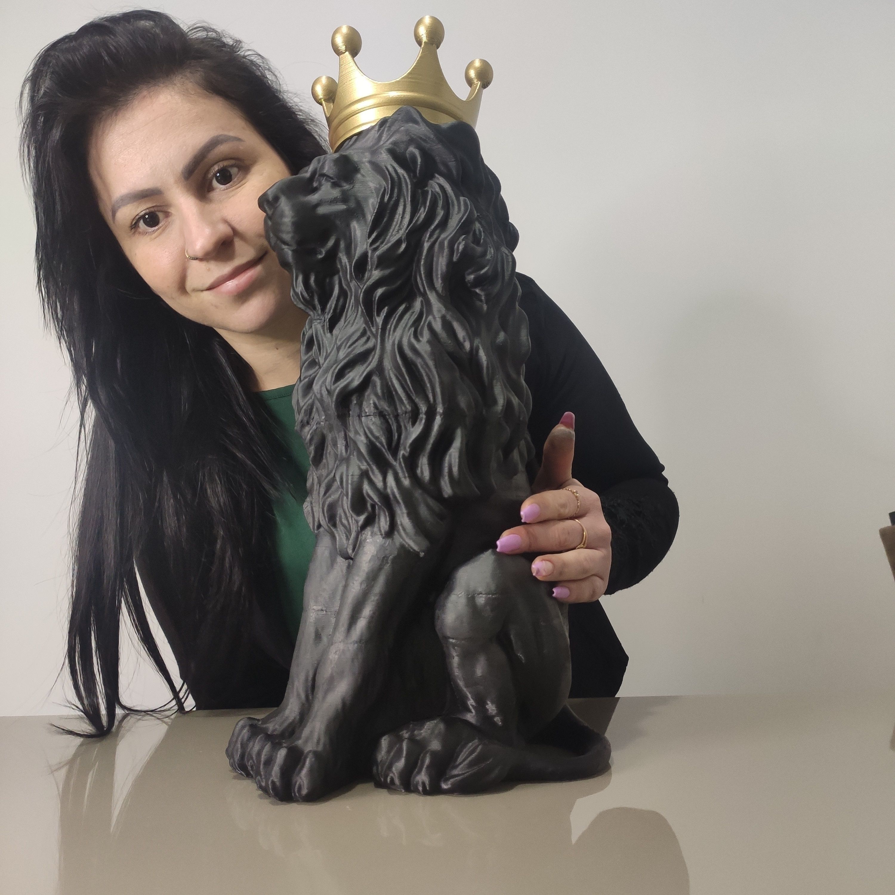 Lion the king of all animals decoration 3D print model_1