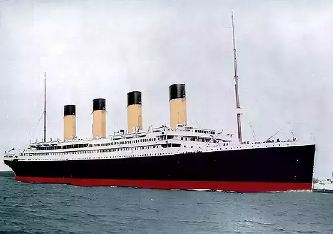 titanic ship 3D model
