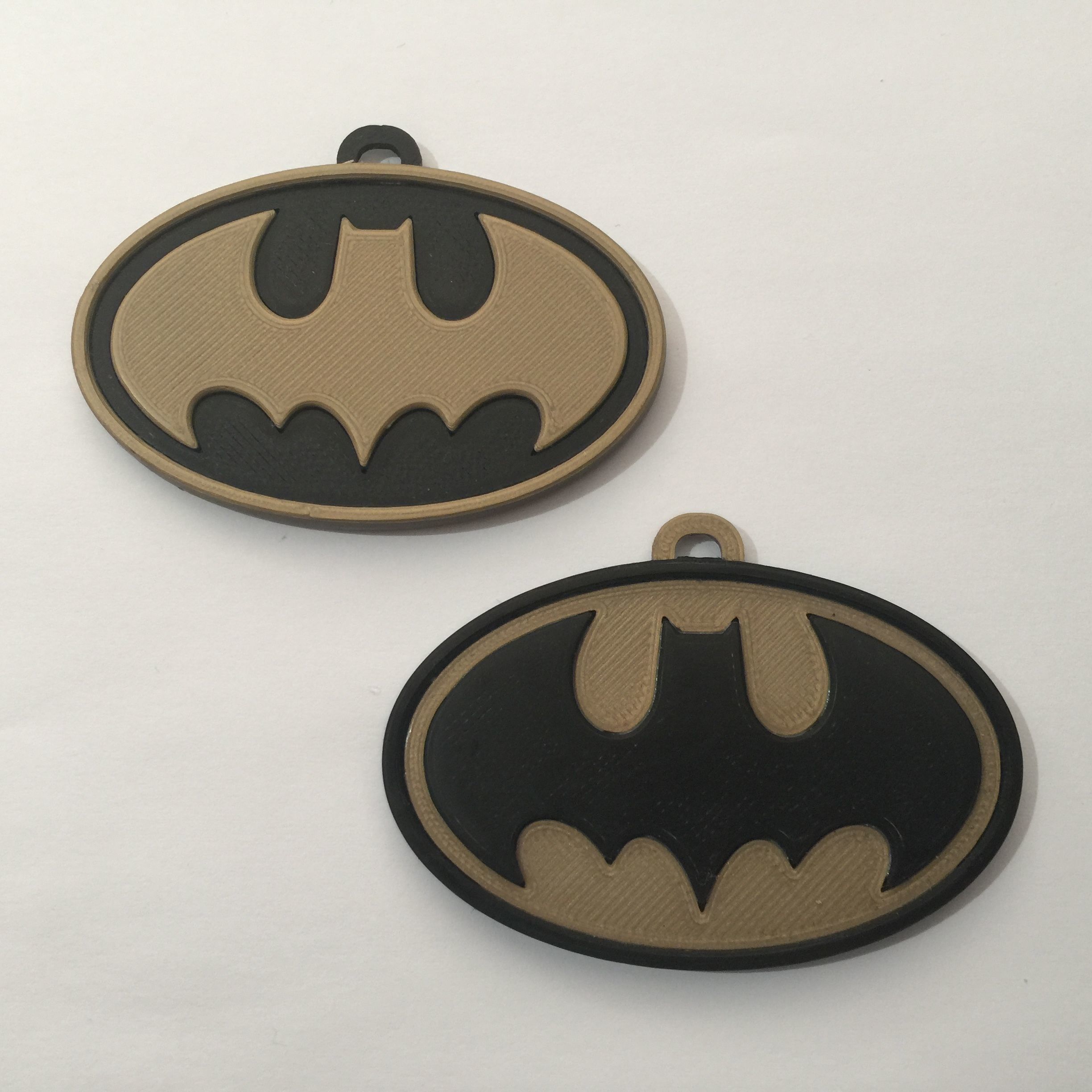 Batman Emblem Pendant and Presentation Box 3D print model_1