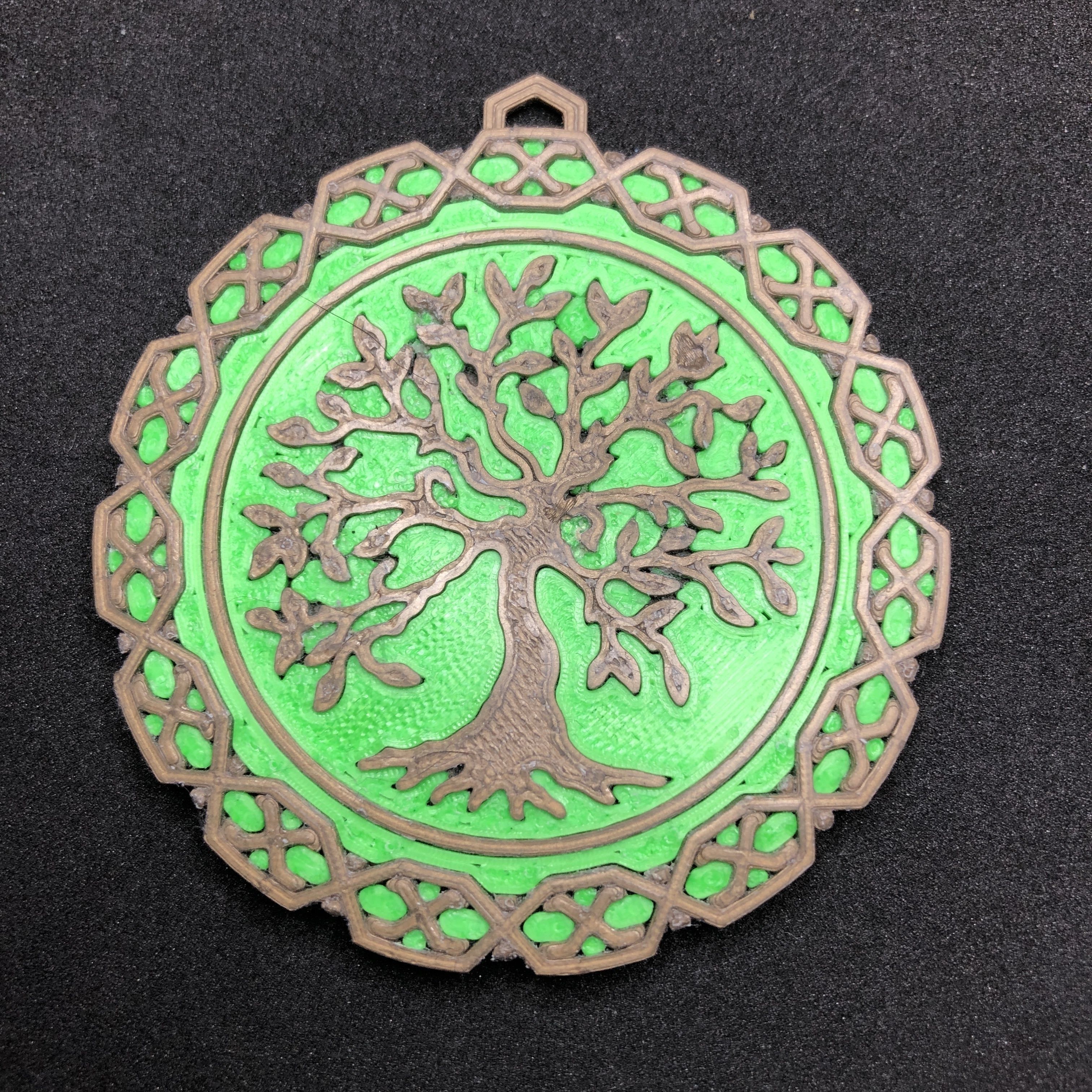 Tree of Life Emblem Pendant and Presentation Box 3D print model_1