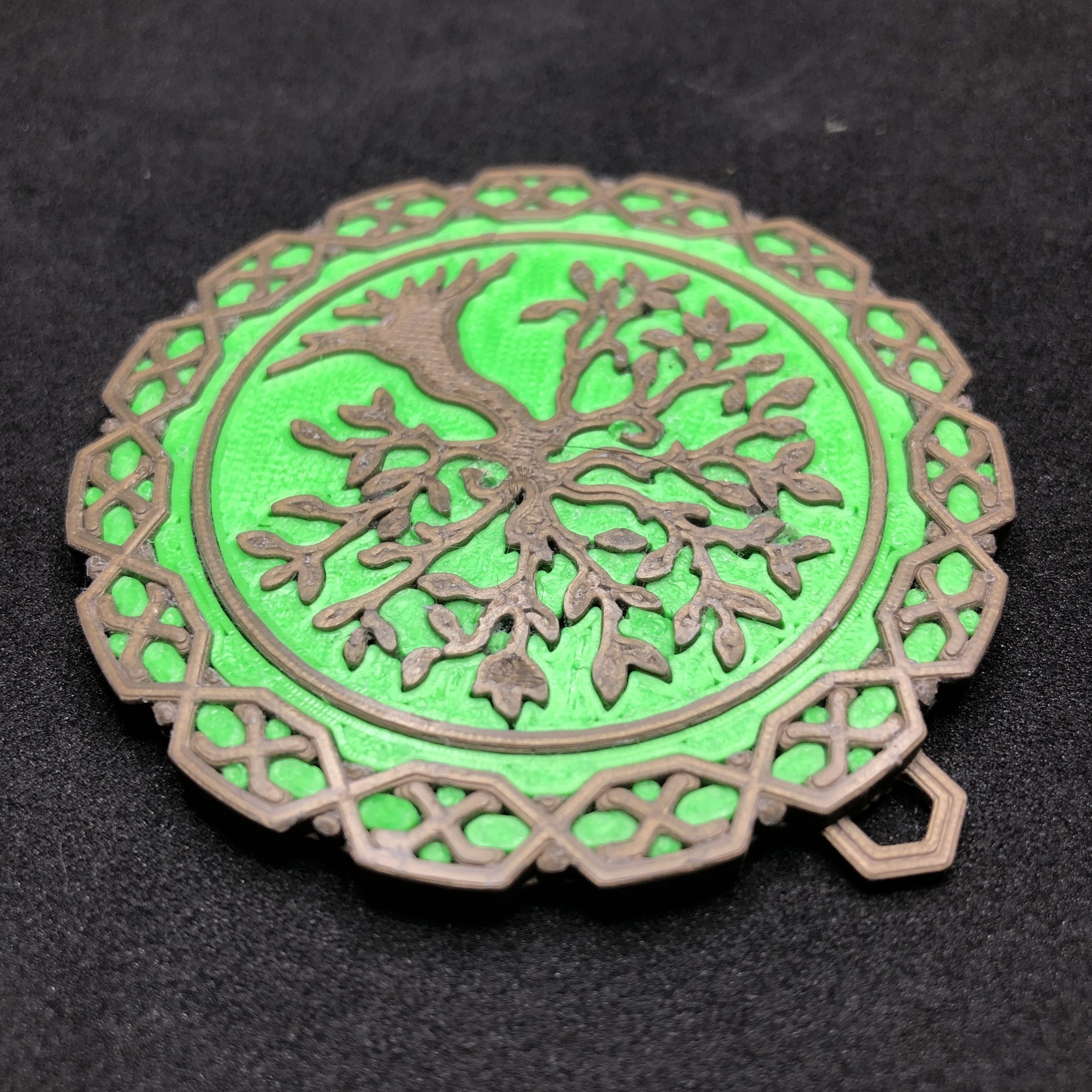 Tree of Life Emblem Pendant and Presentation Box 3D print model_3