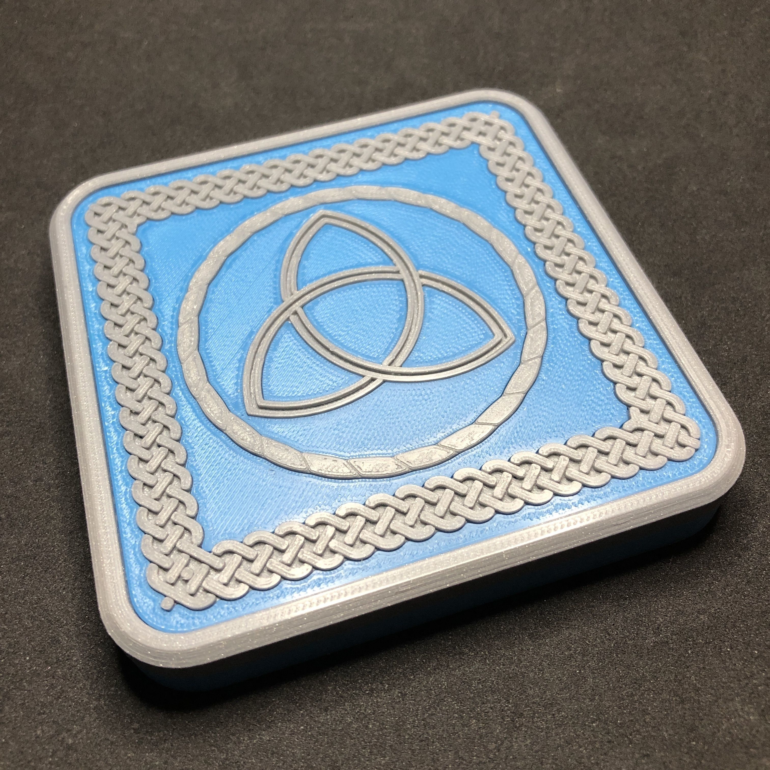 Tree of Life Emblem Pendant and Presentation Box 3D print model_12