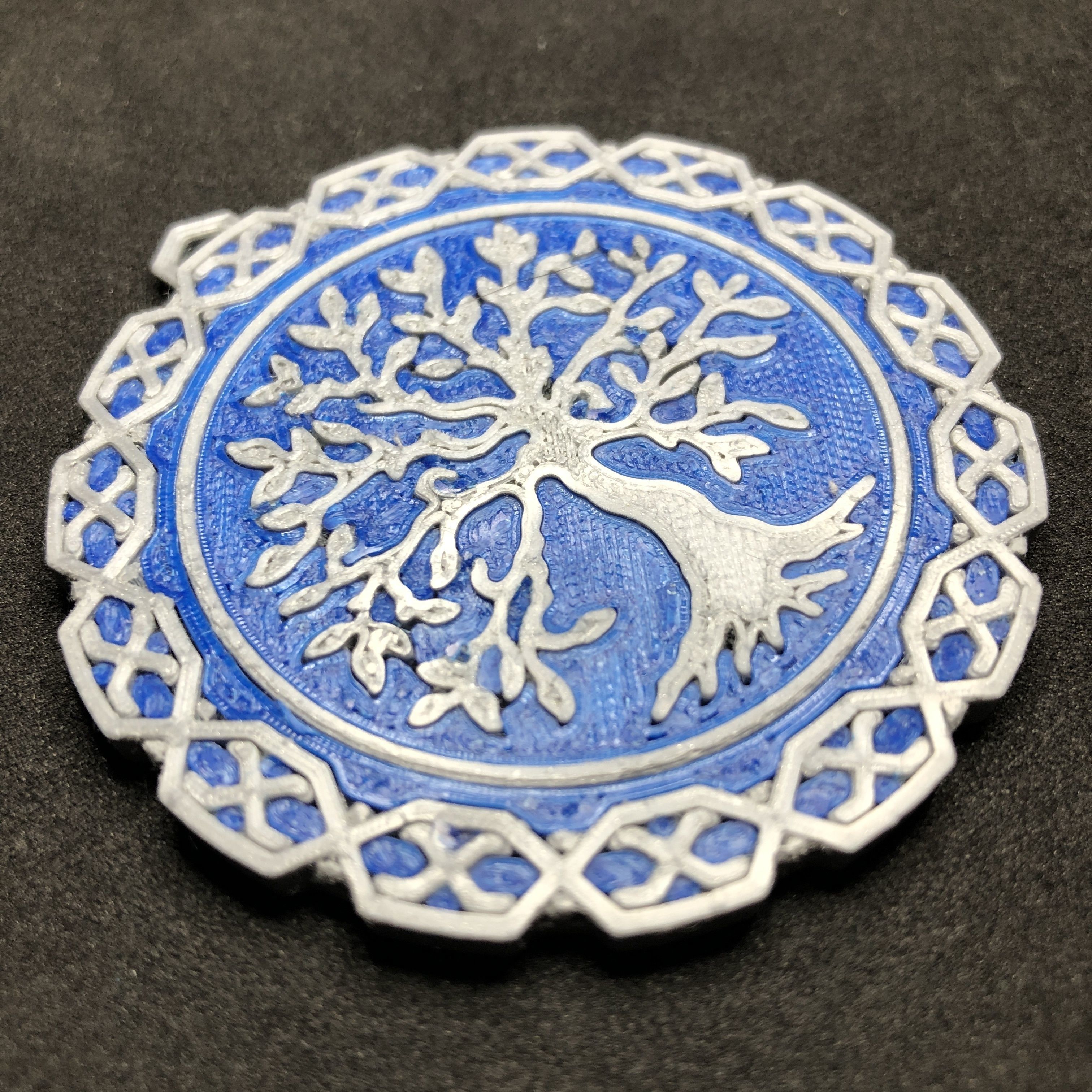 Tree of Life Emblem Pendant and Presentation Box 3D print model_10