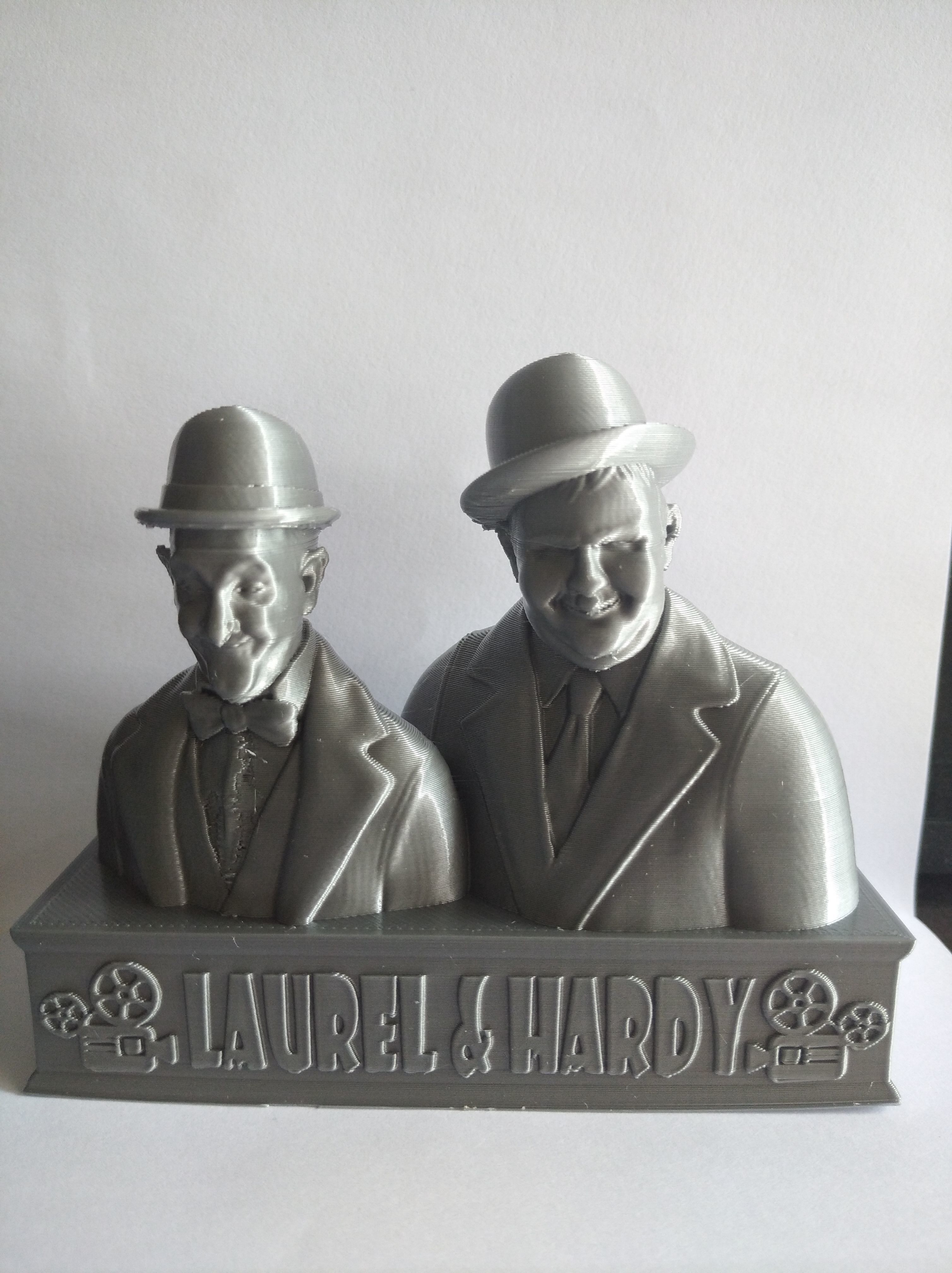 Laurel and Hardy Bust 3D print model_14