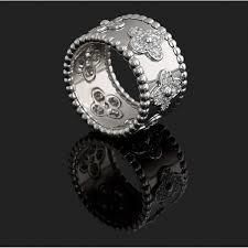 CG302 gold and diamond flower band ring 3D print model_17