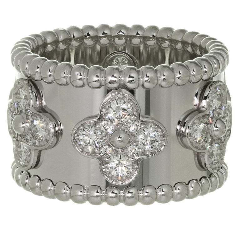 CG302 gold and diamond flower band ring 3D print model_15