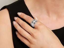 CG302 gold and diamond flower band ring 3D print model_7