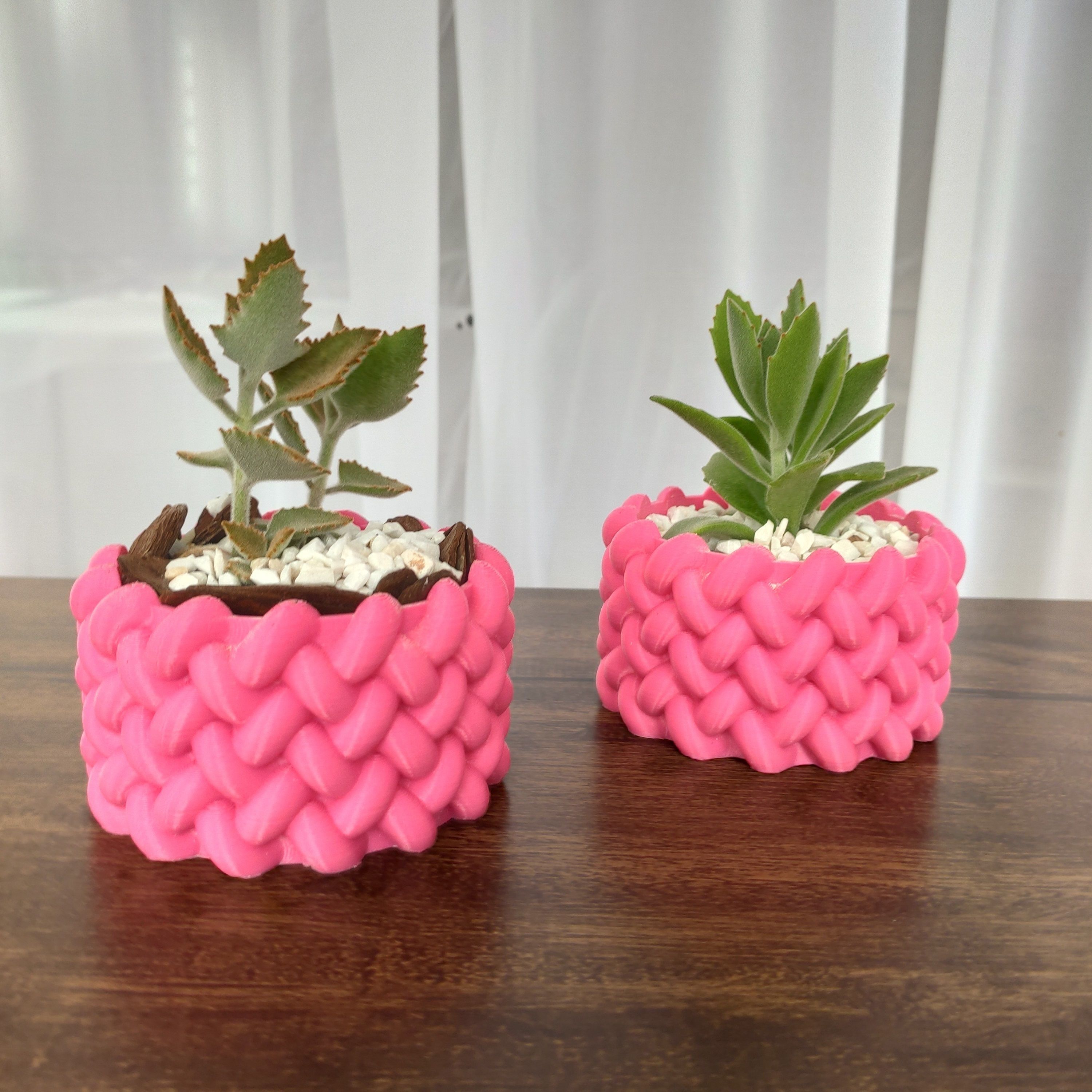 TEXTURED ROPE VASE DECORATIVE PLANT POT 3D print model_3