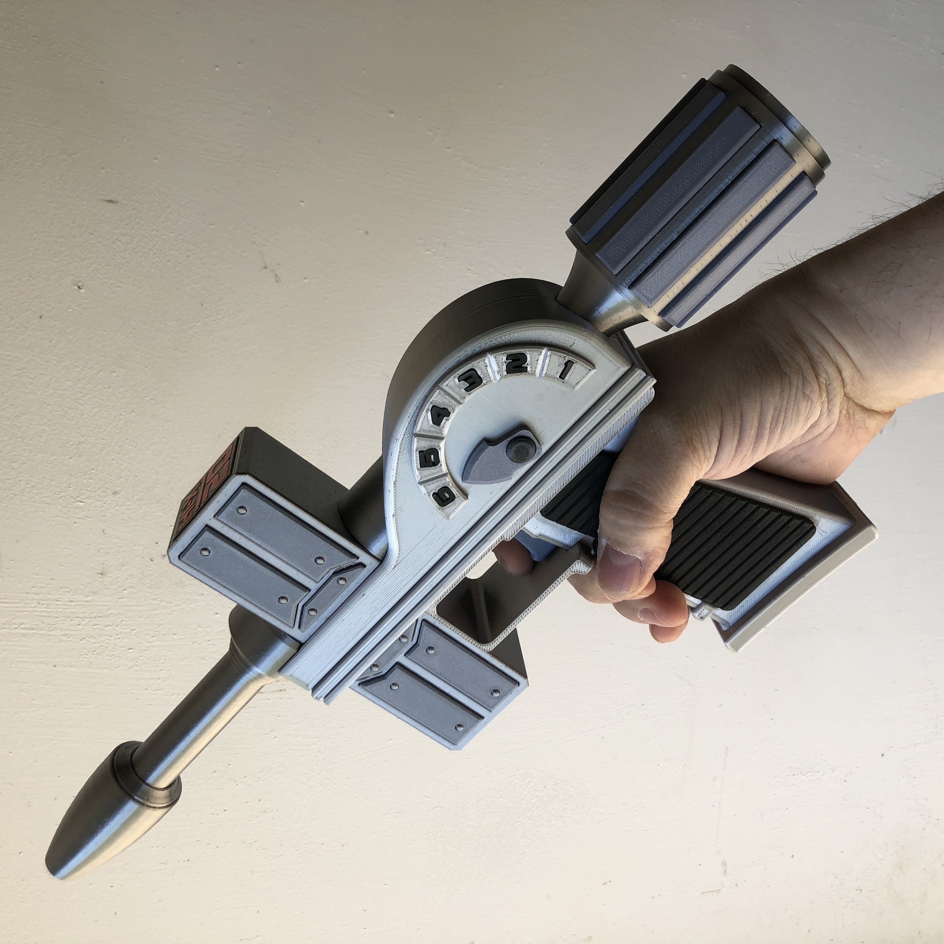 Judge Dredd Mk 1 Lawgiver Handgun 3D print model_4