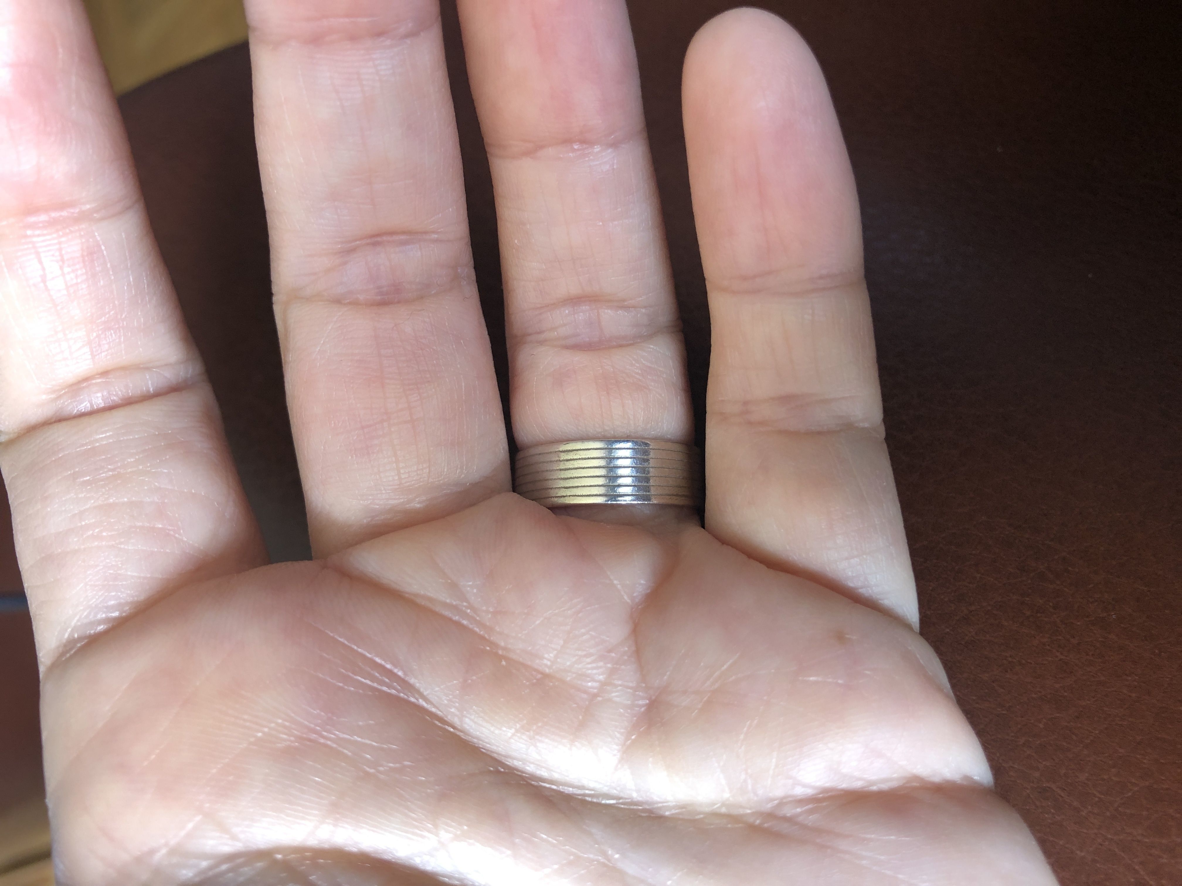 Row Band Ring 3D Printable Model with Real Photography 3D print model_1