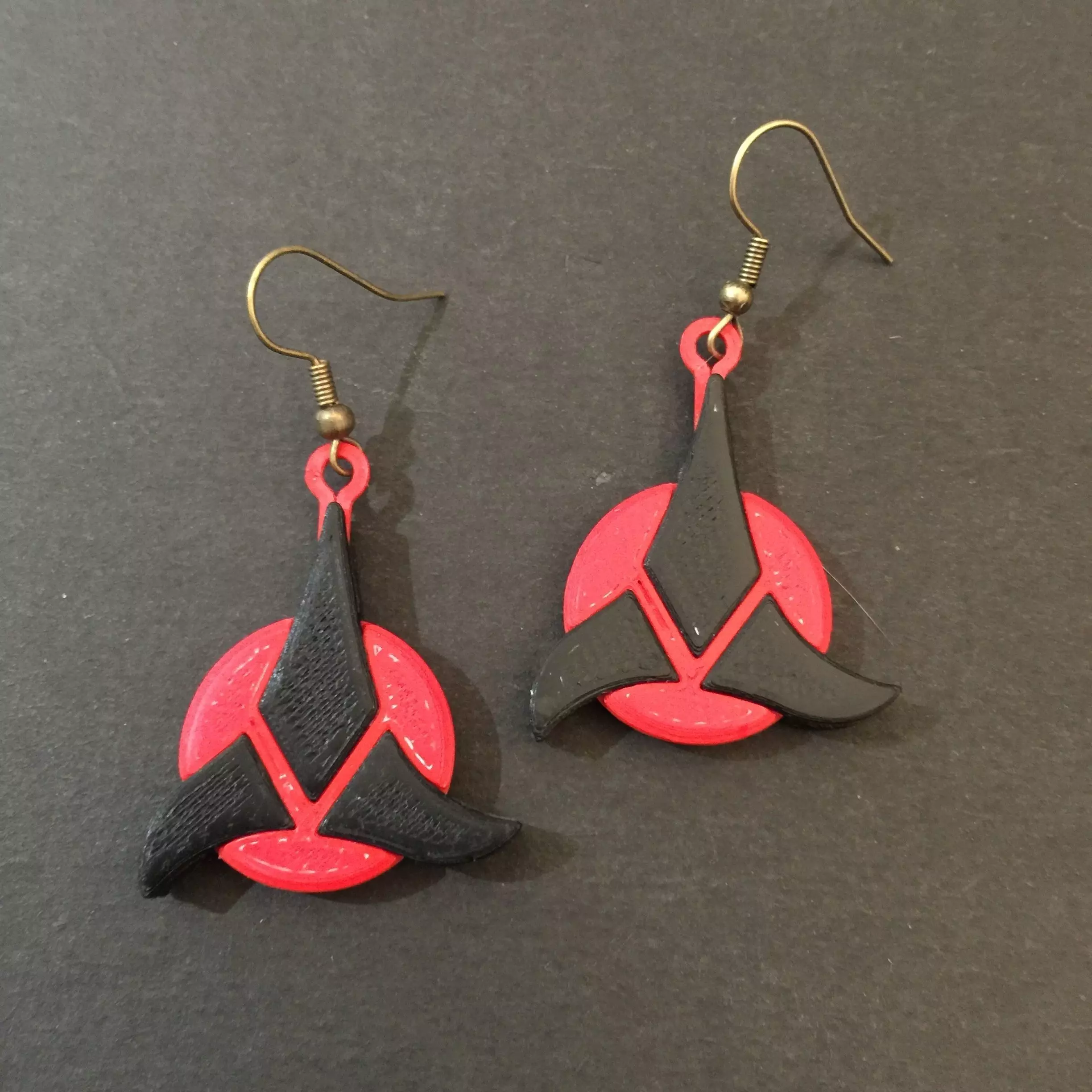 Klingon Imperial Trefoil Earrings 3D print model_0