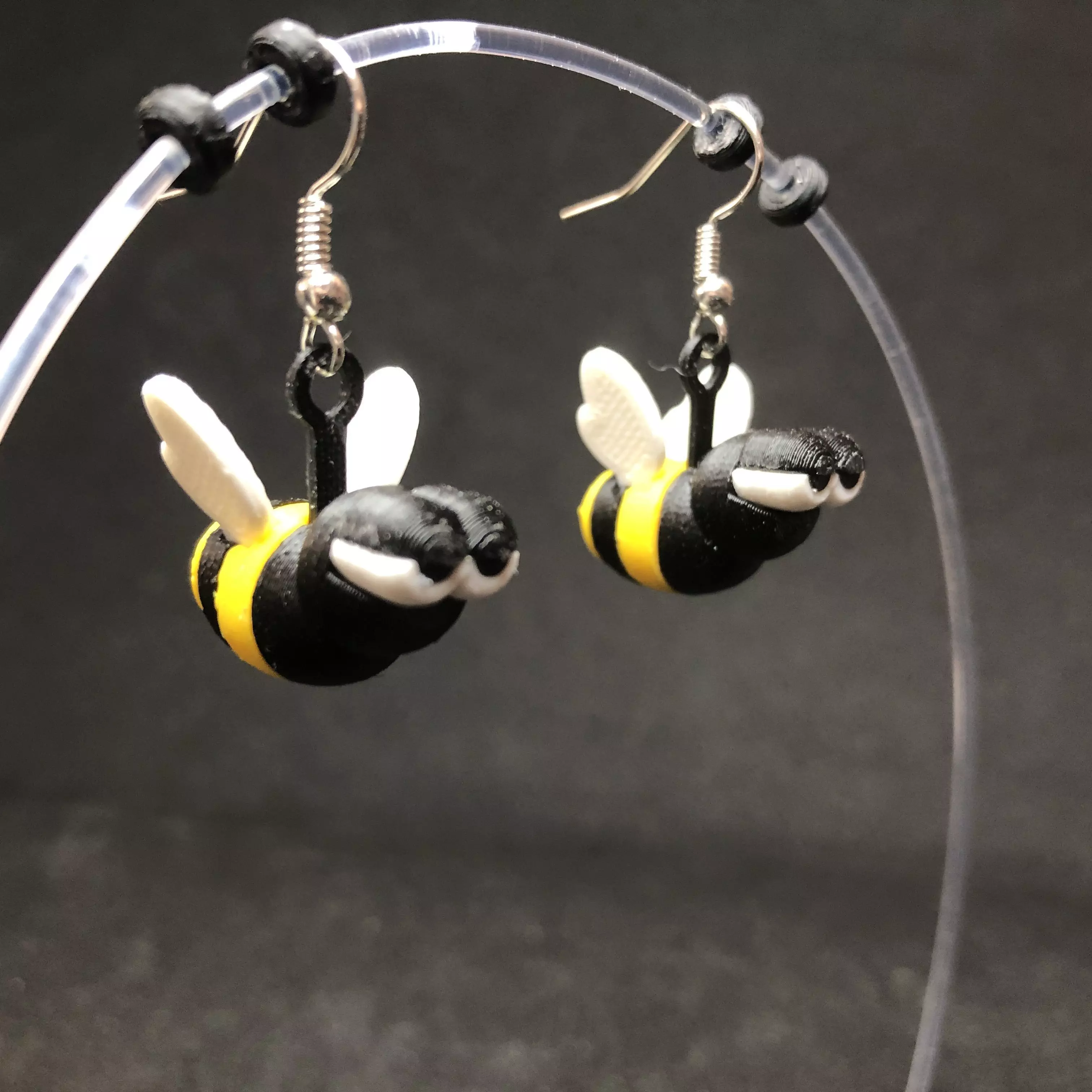 Lazy Bee Earrings and Presentation Box 3D print model_0